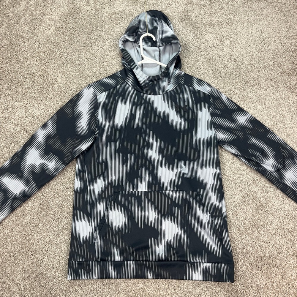 Under Armour Kids‎ Youth Size YXL Loose Fit Graphic Hoodie Black Gray